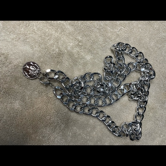 Silver Chain Belt - Picture 2 of 3